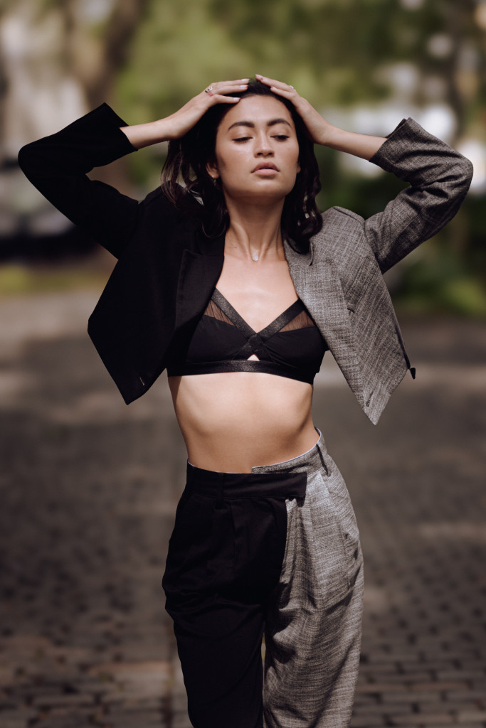 Tezz Tranova 2021 Sensual Portrait Markus Becker Photography Fotografie Köln Street