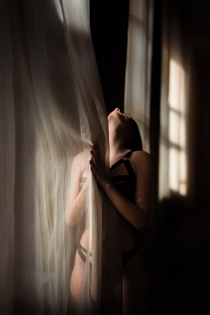 Portrait von Laure fotografiert 2023 in Budapest von Markus Becker Photography